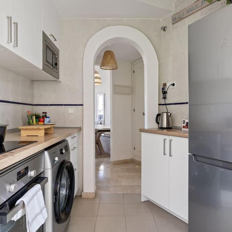 Beautiful 3 Bed Stylish & Cozy Apartment - Susanna Suite - Apartamento de 3 dormitorios - 21