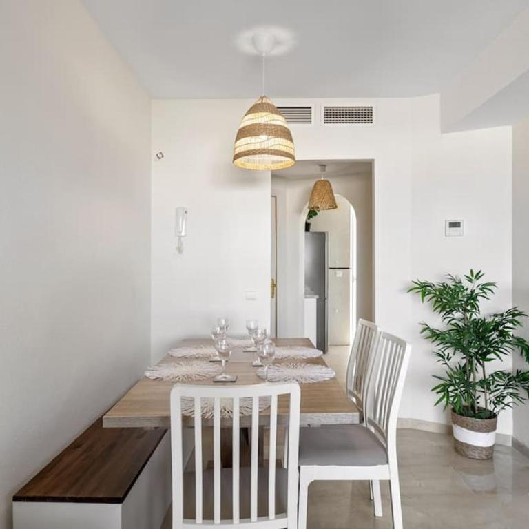 Beautiful 3 Bed Stylish & Cozy Apartment - Susanna Suite - Apartamento de 3 dormitorios - 22