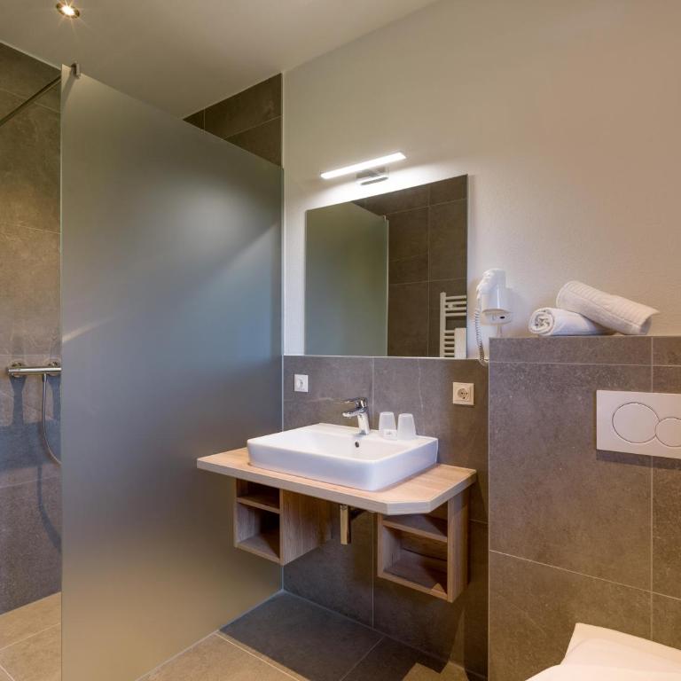 Gasthof Hotel Schöntal - Junior Suite mit Balkon - 3