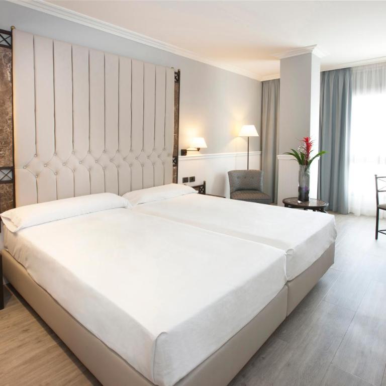 Hotel Gran Via - Habitación Doble (1-2 adultos) - 1