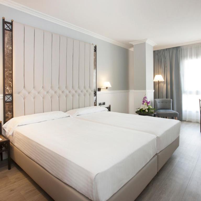 Hotel Gran Via - Habitación Doble (1-2 adultos) - 10