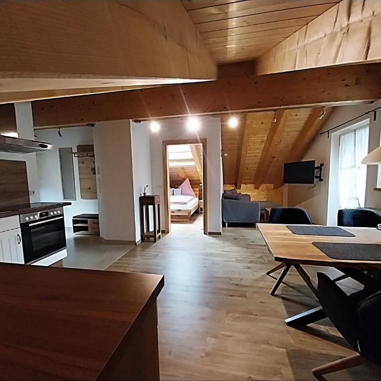 Ferienwohnungen Pfanzelter - Apartment mit Balkon - 9