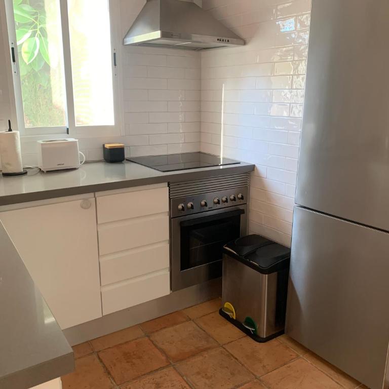 Casa de 2 dormitorios con piscina, 2 terrazas privadas, WIFI, BBQ - Casa de 2 dormitorios - 32