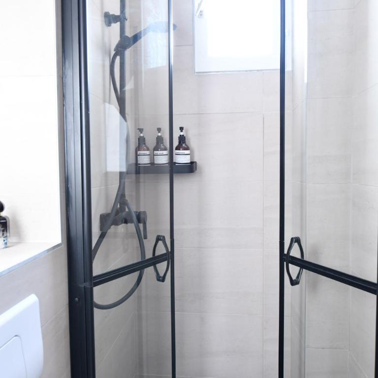 Studio 1 Pièce 20 m2 - Appartement 1 Chambre - 13