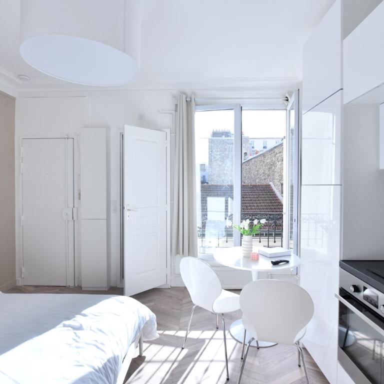 Studio 1 Pièce 20 m2 - Appartement 1 Chambre - 18