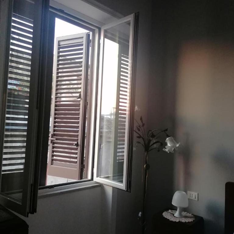 Battisti 18 Vintage Rooms - Double Room with Private External Bathroom - 7
