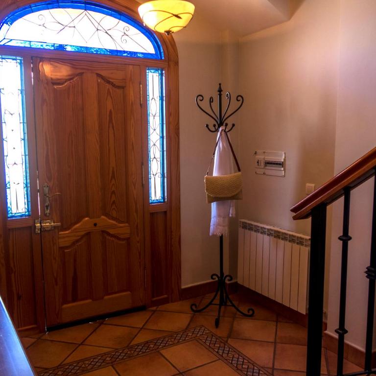 Casa de la Torre - Three-Bedroom House - 4