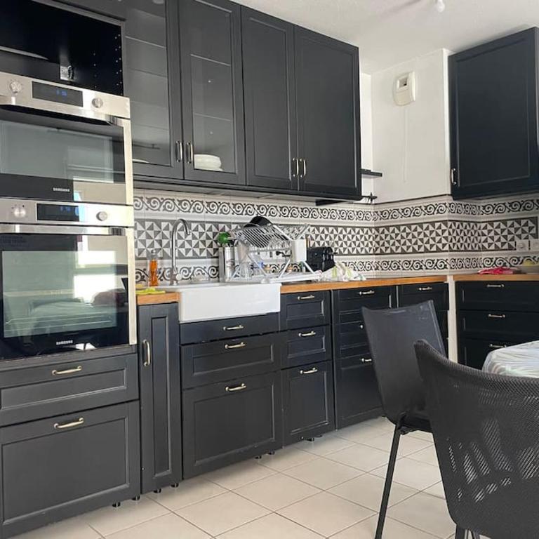 chez Catherine tres beau logement tout équipé et proche des transports - Appartement 2 Chambres - 4