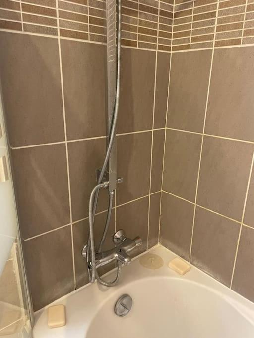 chez Catherine tres beau logement tout équipé et proche des transports - Appartement 2 Chambres - 13