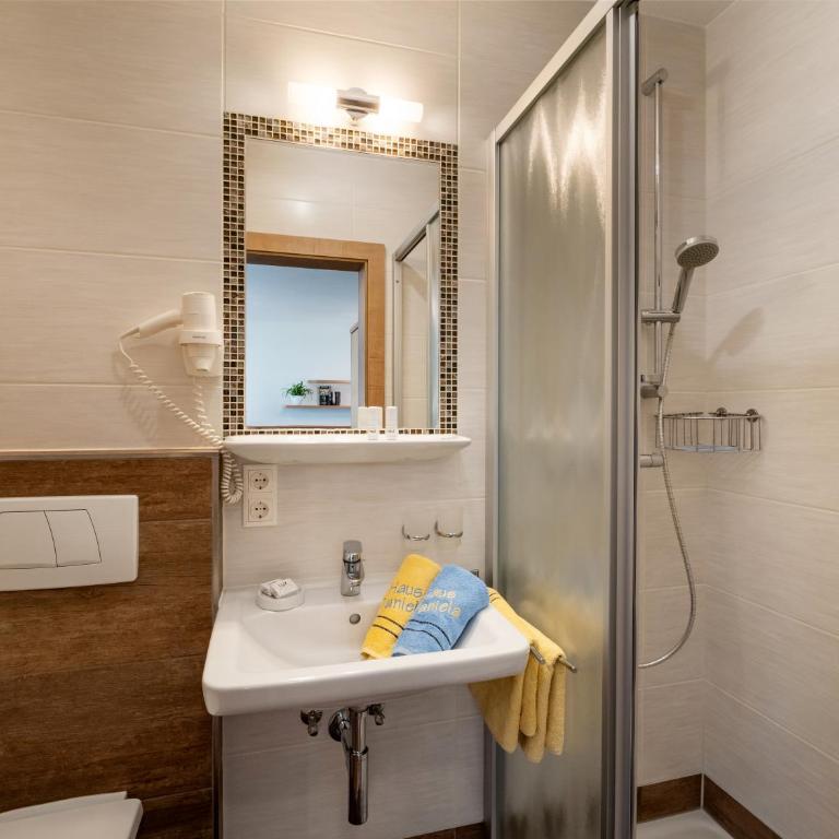 Appartements Daniela - Apartment mit 2 Schlafzimmern und Dusche - 12