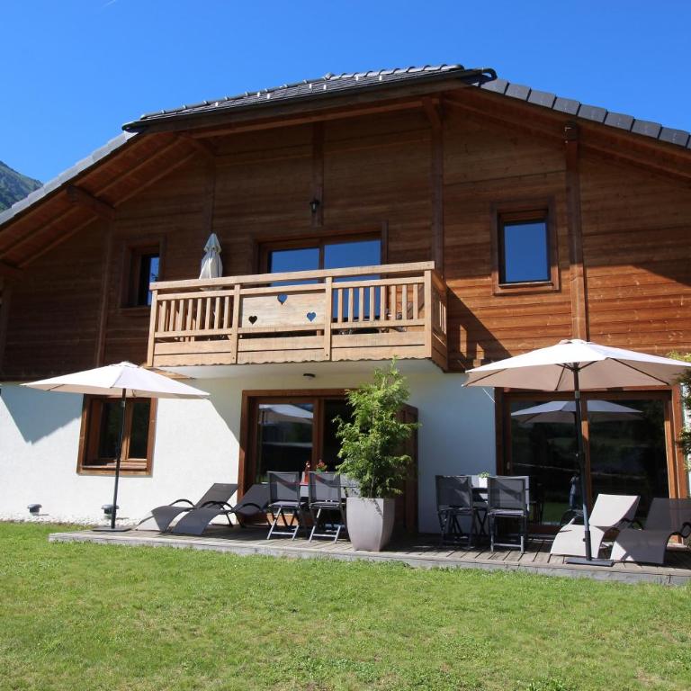 Gîte Balnéo Au Coeur des Alpes - Apartment L'Edelweiss mit 2 Schlafzimmern (5 Erwachsene) - 4