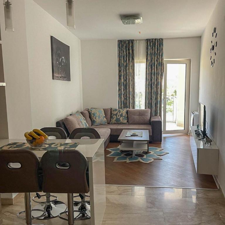 Apartman Anna Tre Canne Budva - Apartment - 75