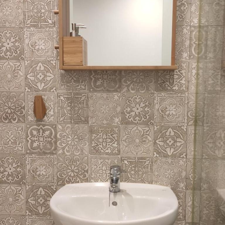 Dormir en Cádiz - Habitación Doble Económica - Planta baja - 8