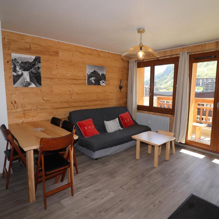 Appartement rénové pour 4 pers. avec balcon et WIFI, proche pistes - FR-1-502-406 - Apartment - 1