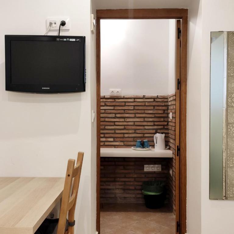 Dormir en Cádiz - Habitación Doble Económica - Planta baja - 10