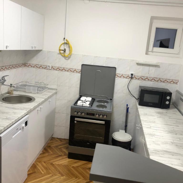 Champion - Apartman sa 2 Spavaće Sobe - 11