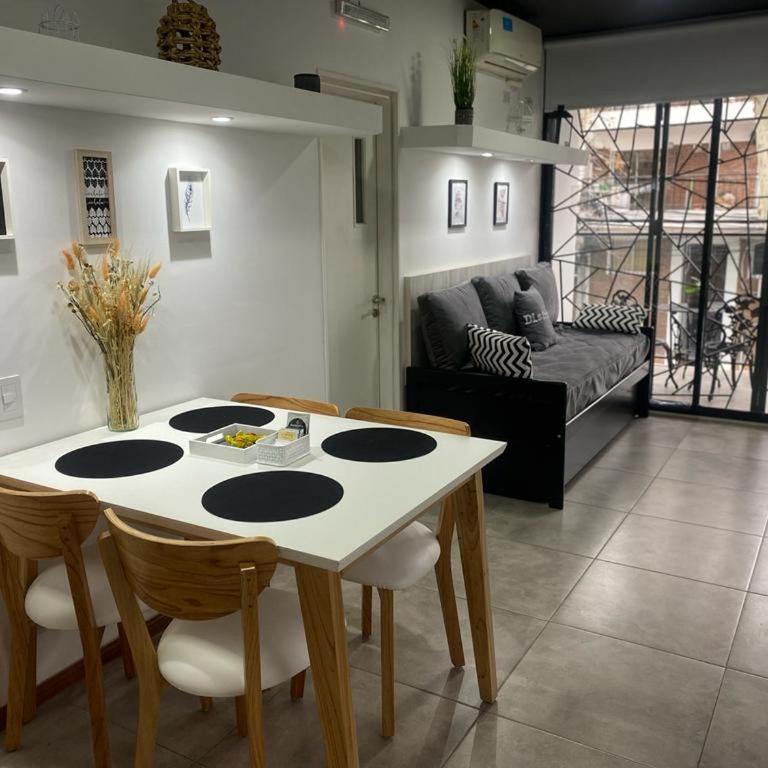 DEPARTAMENTO VERA MUJICA 4 COHERA PROPIA INCLUIDA - Apartamento de 1 dormitorio - 20
