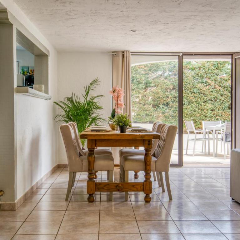 CHARMANT 2 PIECES DANS VILLA INDIVIDUELLE TERRASSES JARDIN - Appartement 1 Chambre - 1