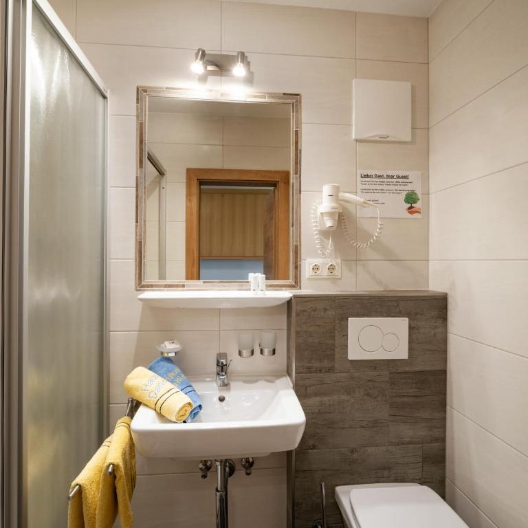 Appartements Daniela - Standard Apartment mit Dusche - 11