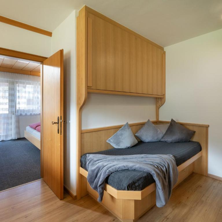 Appartements Daniela - Standard Apartment mit Dusche - 14