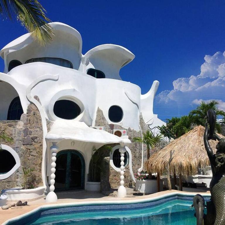 Casa estilo Gaudí - Alberca compartida espacio especial para familias! - Casa de 4 dormitorios - 1