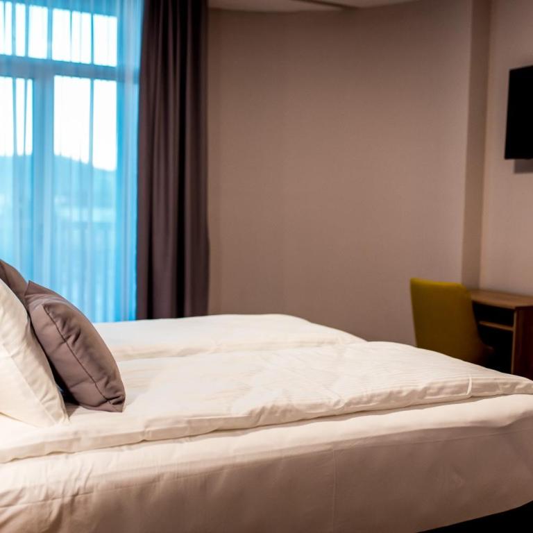 Hotel IN - Dvokrevetna Soba sa Zasebnim Krevetima - 4