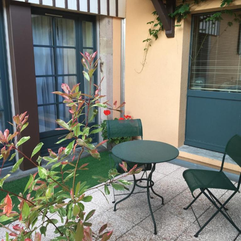 Le Manoir Au Lac - Chambre Double Accessible aux Personnes à Mobilité Réduite - 3