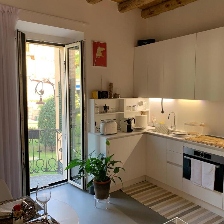 Villa Paola - Holiday Apartment - Menaggio, Lago di Como - Appartamento con 1 Camera da Letto - 6