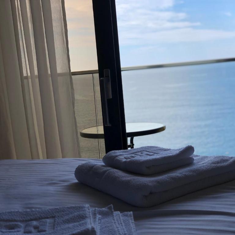 Apart Lux Beciragic - King Suite with Sea View - 4