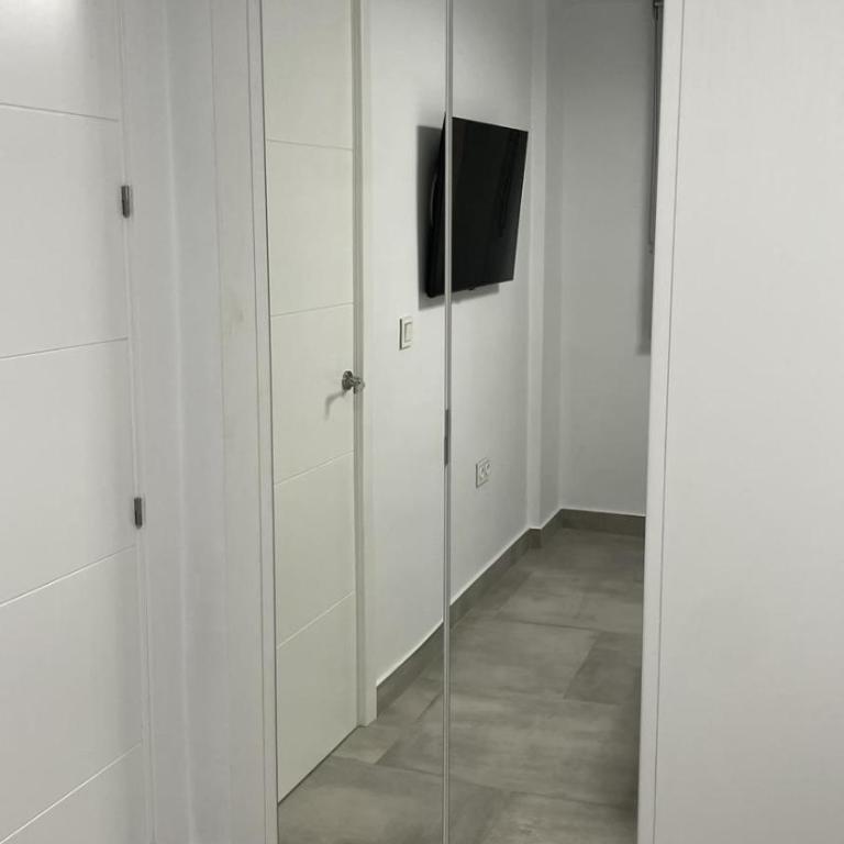 Piso de lujo en primera linea de playa y garaje - Apartamento de 2 dormitorios - 37