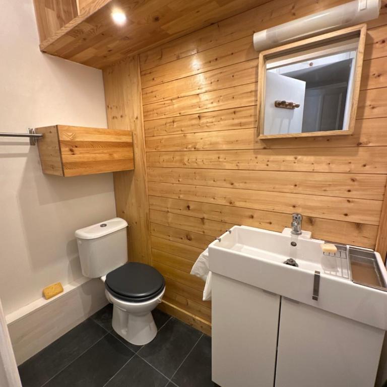 Studio idéal proche centre Paris - Apartamento de 1 dormitorio - 5