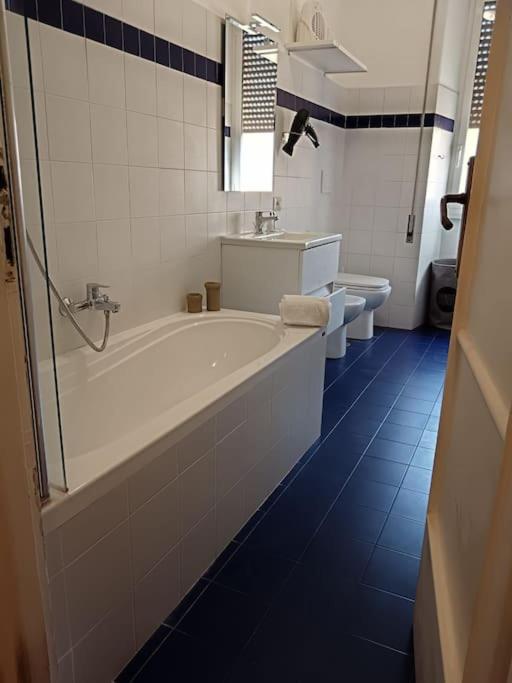 Vatican Maison - Two-Bedroom Apartment - 18