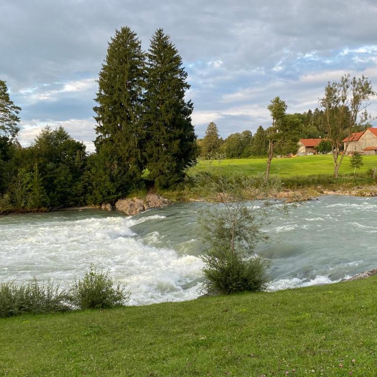 Villa Herzland Allgäu mit großem Garten und gemütlichem Kaminfeuer inklusive KÖNIGSCARD, Skipass, Bergbahn, Therme inkl - Villa mit 3 Schlafzimmern - 32