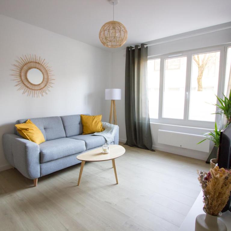 L'olivier - T2 moderne et chaleureux - Garage gratuit & Tram - One-Bedroom Apartment - 3