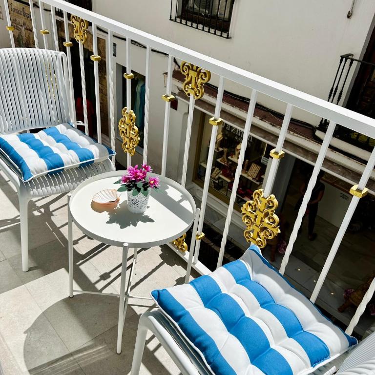 Mare Apartments Marbella - Apartment with Balcony - 12