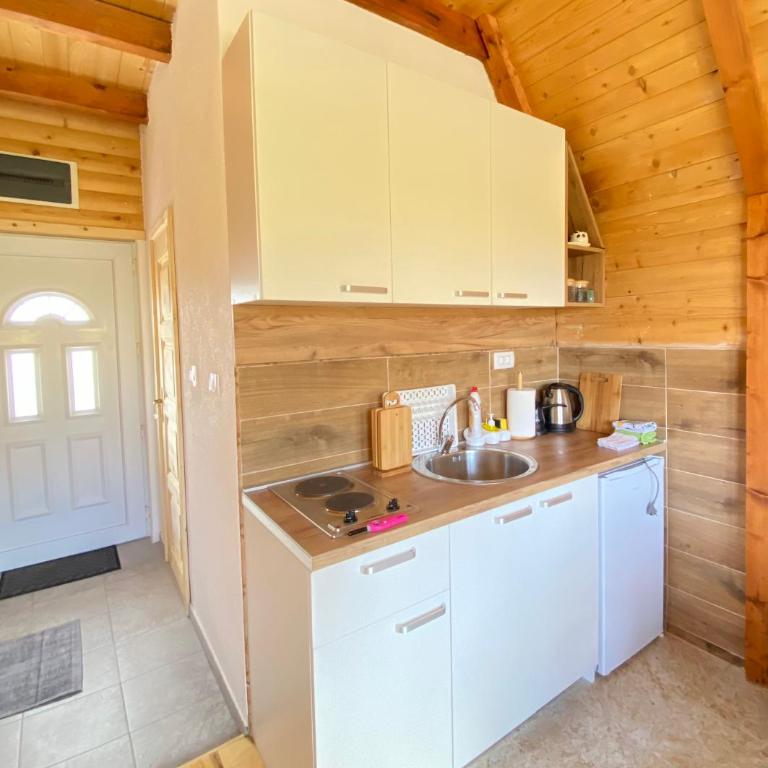 Red Rock - Two-Bedroom House - 8