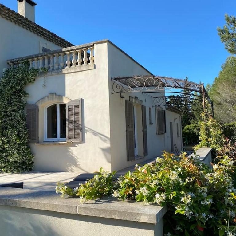 Appartement dans bastide à Saint Rémy de Provence - Maison 1 Chambre - 12