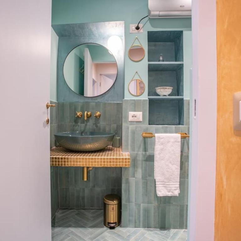 PgrHome Colosseo 11 BLU - Appartamento con 2 Camere da Letto - 17