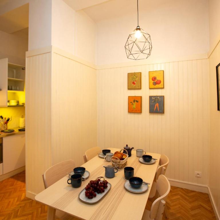 Majestic T2 calme, spacieux, central, avec parking - Appartement 1 Chambre - 3
