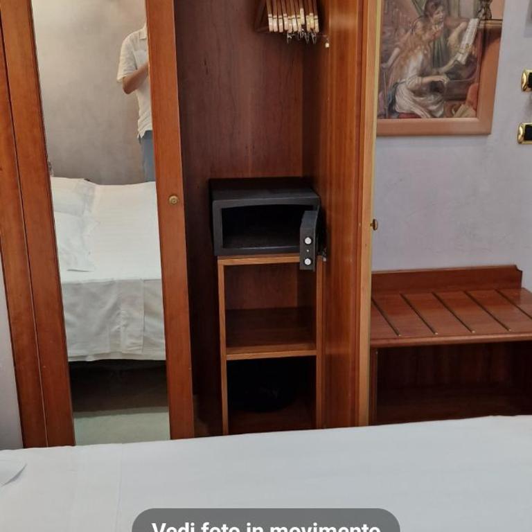 Consoli Romani Vatican Rooms - Zimmer mit Kingsize-Bett - 2