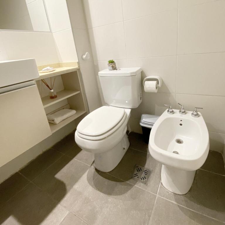 Cálidos departamentos en Ciudad con cochera - Apartamento de 1 dormitorio - 17