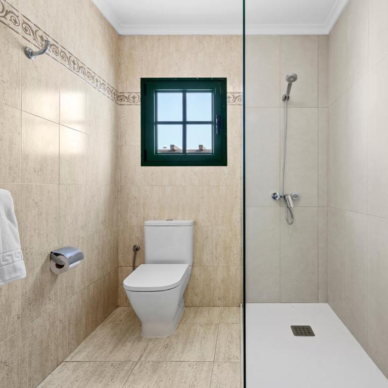 Apartamentos Tropicana - Estudio Superior - 22