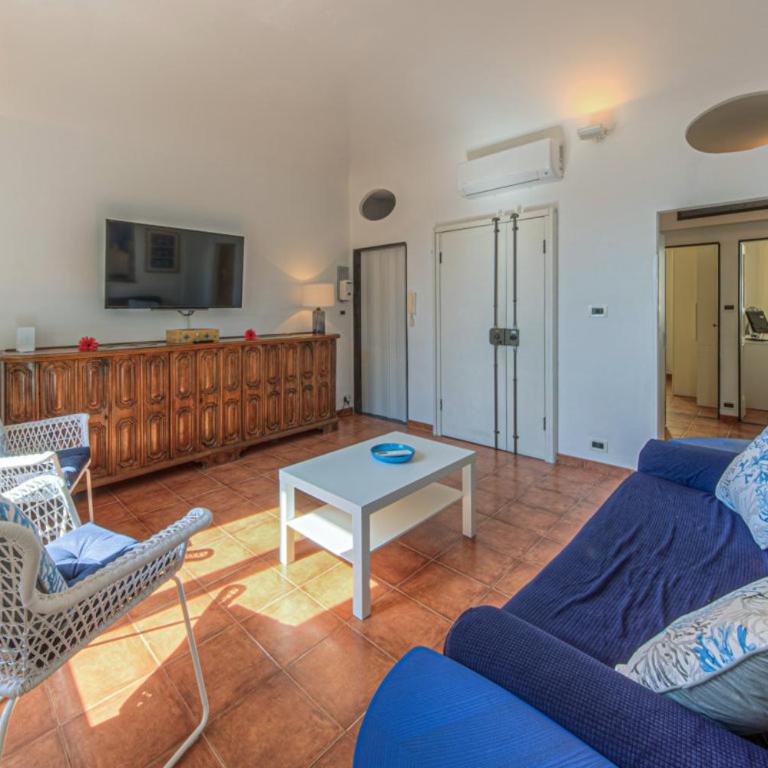 CASA IRIS Confort e Mare a Due Passi - Appartamento con 2 Camere da Letto - 11