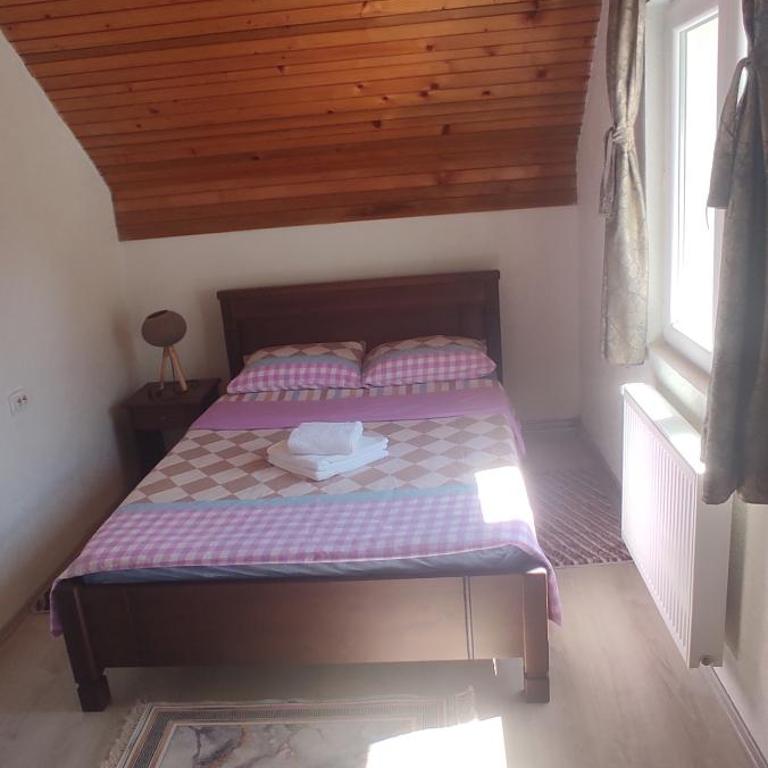 House Bozovic - Three-Bedroom Villa - 14