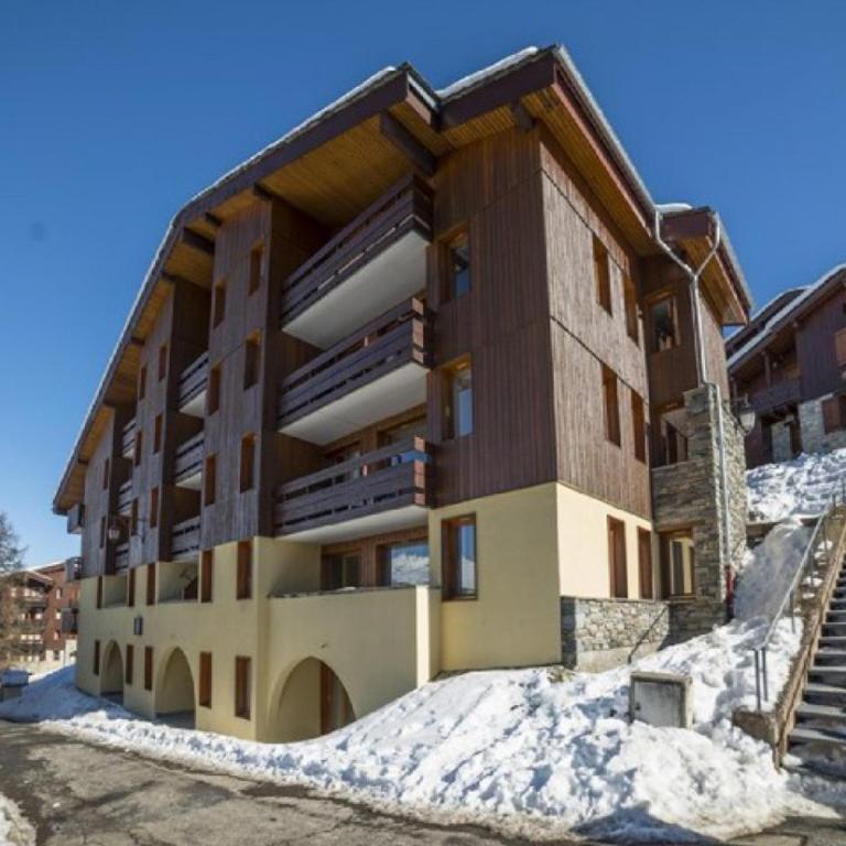 Appartement fonctionnel proche pistes, balcon vue vallée, 6/7 personnes - Three-Bedroom Apartment - 4