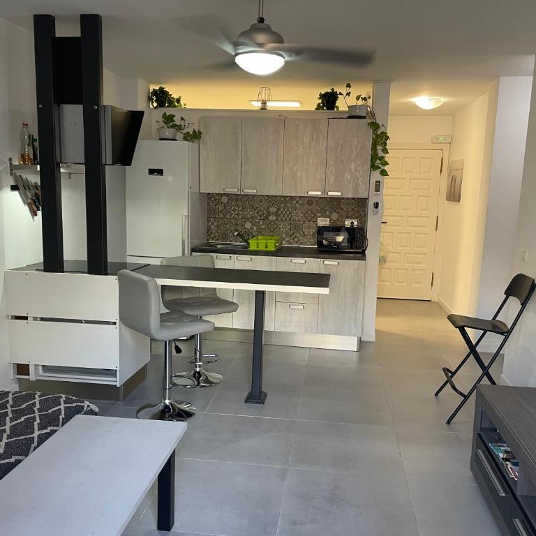 Los Cristianos center modern apartament - Apartamento de 1 dormitorio - 10