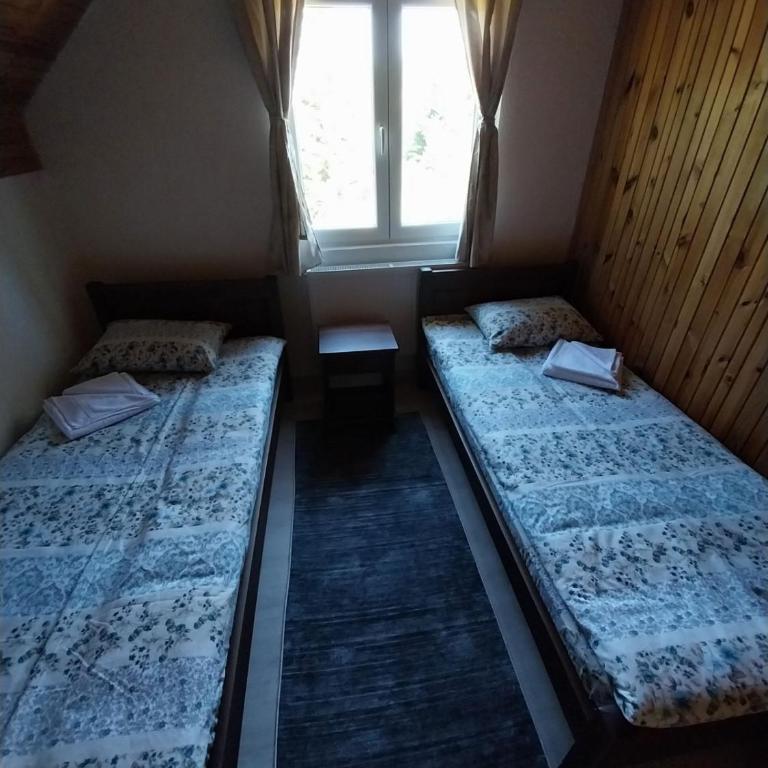 House Bozovic - Three-Bedroom Villa - 18