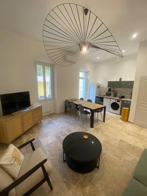 Superbe appartement à 5 minutes à pied de la mer - Appartamento con 3 Camere da Letto - 10