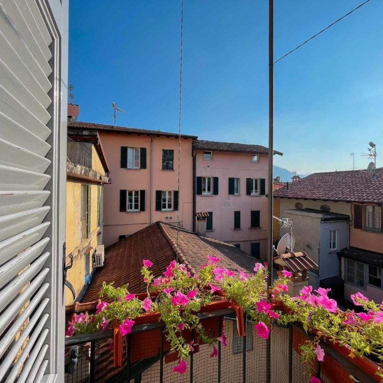 Plinio, center town apartment - Two-Bedroom Apartment - 10