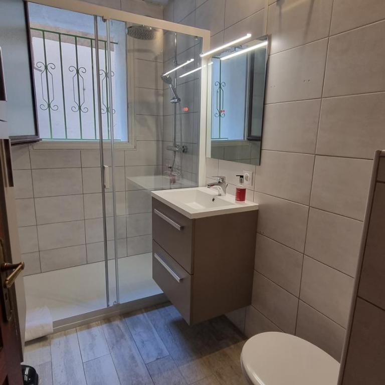 Appartement calme centre ville à 80m des Halles - Appartement 1 Chambre - 6